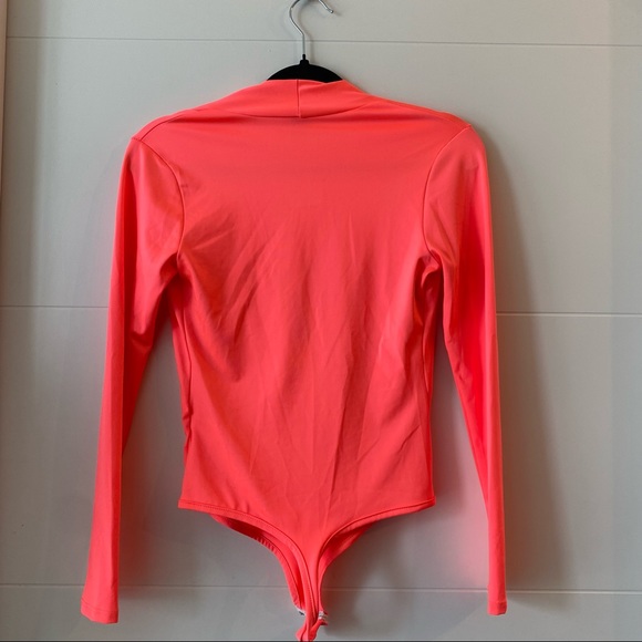 Windsor Neon Pink Longsleeve Bodysuit. New With Tags! - Picture 4 of 5
